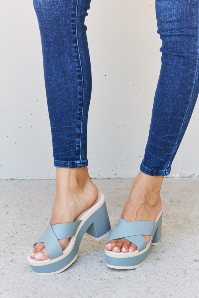 Weeboo Cherish The Moments Contrast Platform Sandals in Misty Blue - House of Barvity