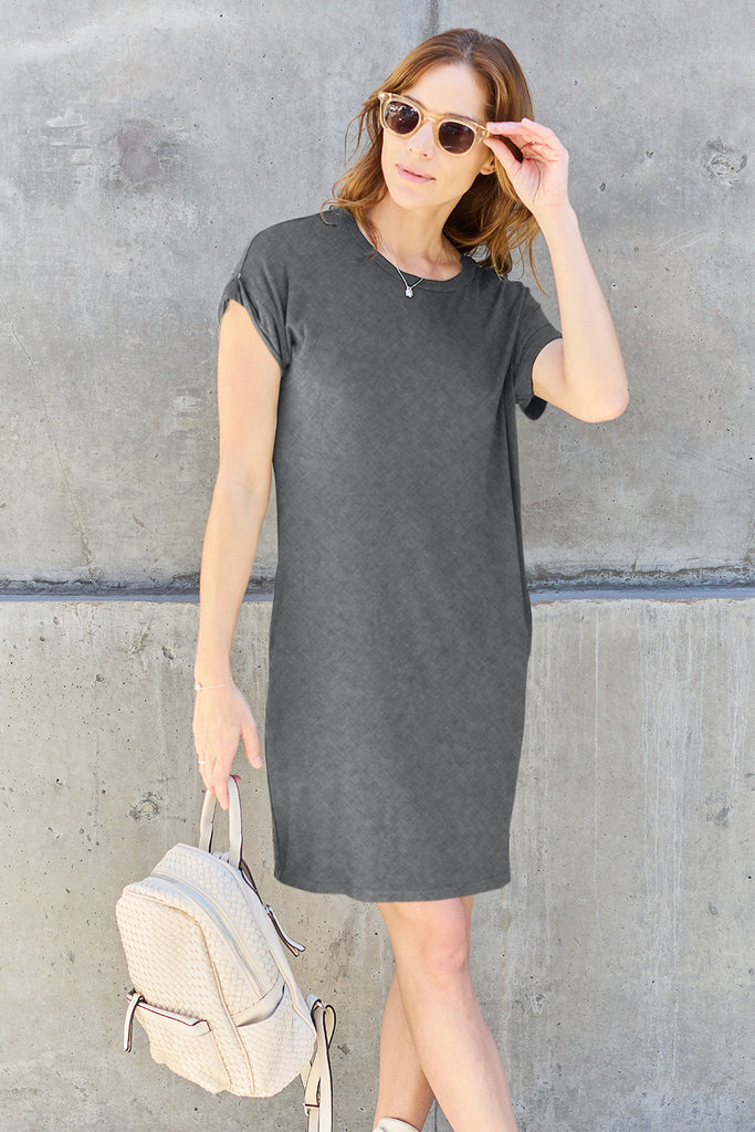 Basic Bae Full Size Round Neck Short Sleeve Dress with Pockets - House of Barvity