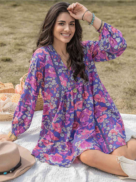 Floral Ruched V-Neck Long Sleeve Dress - House of Barvity